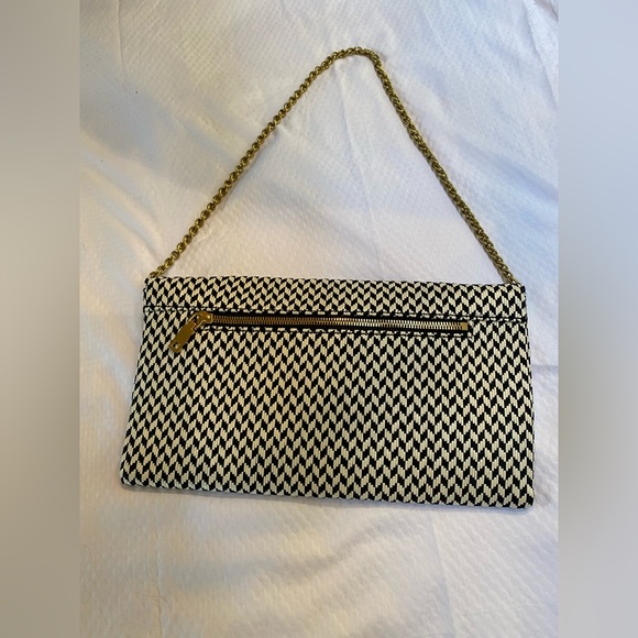 JCrew Black and Cream Woven Bag - Picture 3 of 5